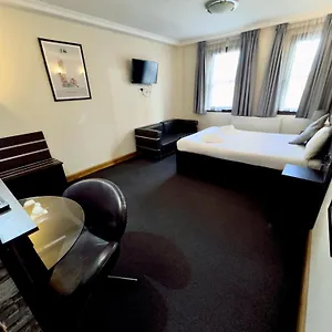 3* Hotel Epsilon