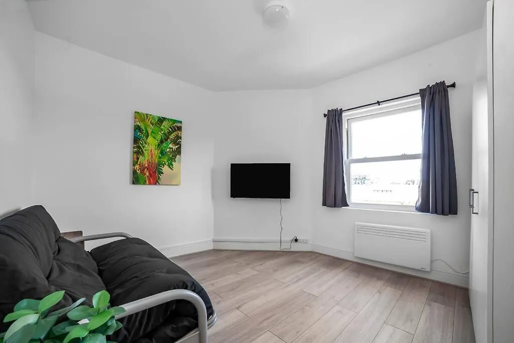 Apartment Stylish Stay 2-Bed By Tower Of London