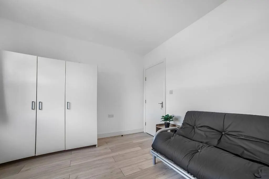 Apartment Stylish Stay 2-Bed By Tower Of London