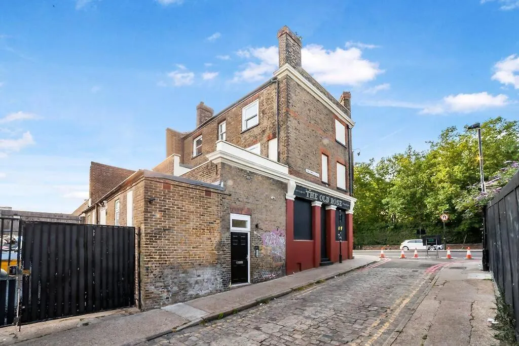 Stylish Stay 2-Bed By Tower Of London Apartment
